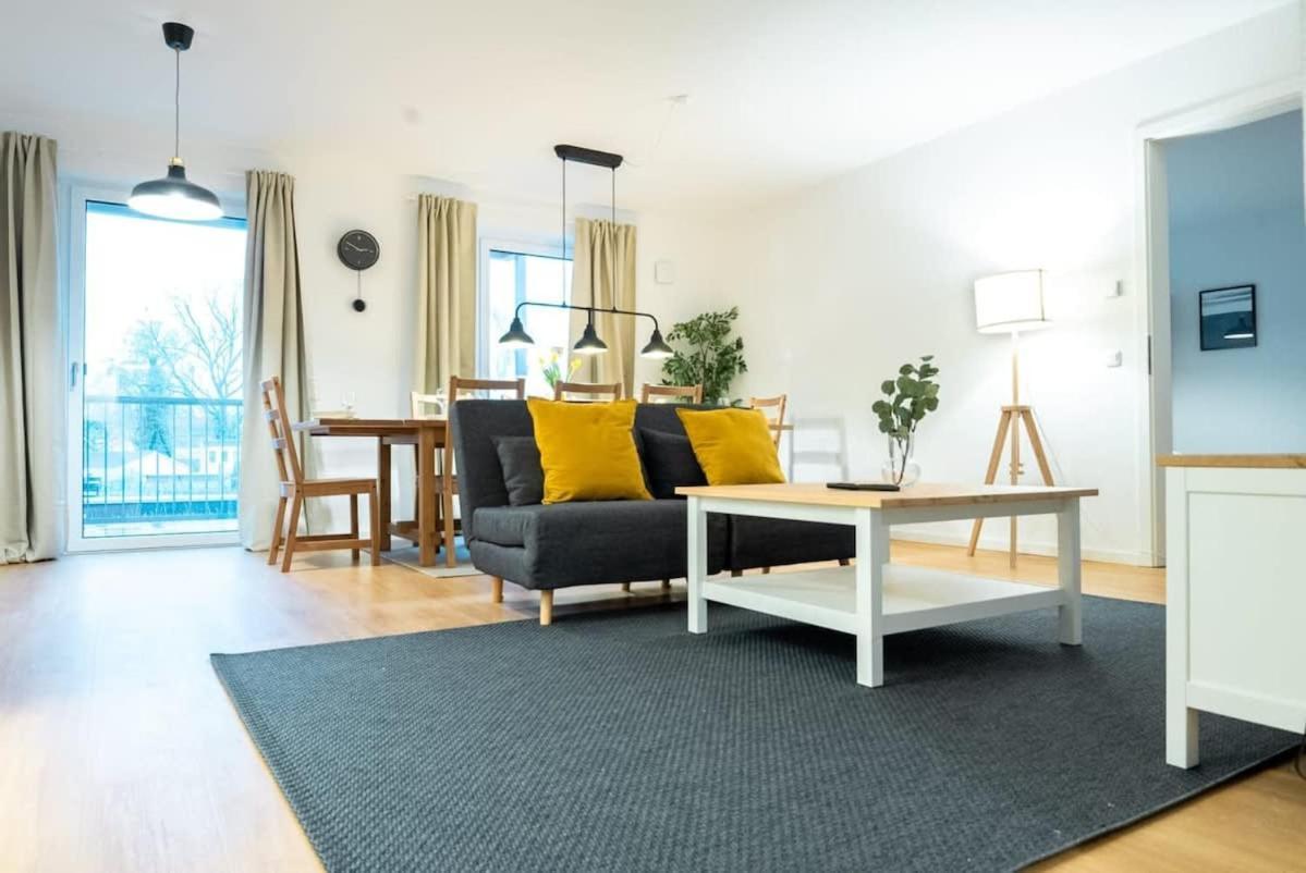 Four Bedroom In Urban Location Hamburg Exterior foto