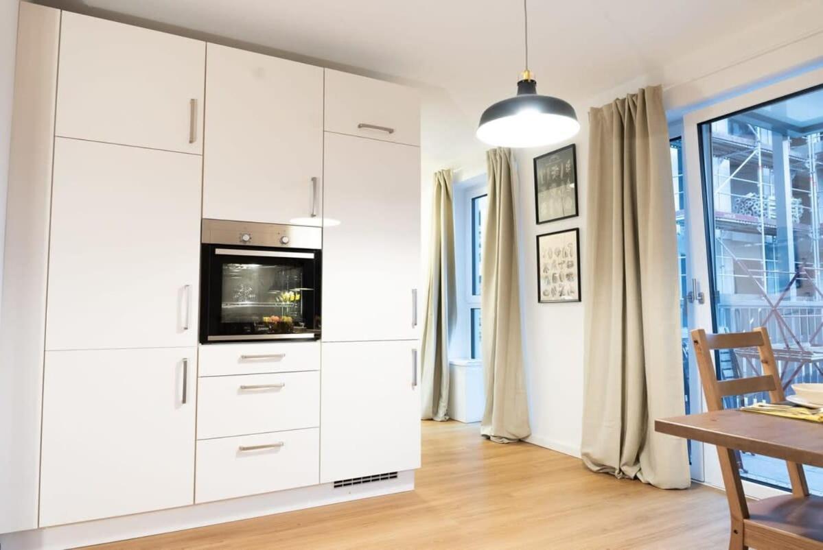 Four Bedroom In Urban Location Hamburg Exterior foto